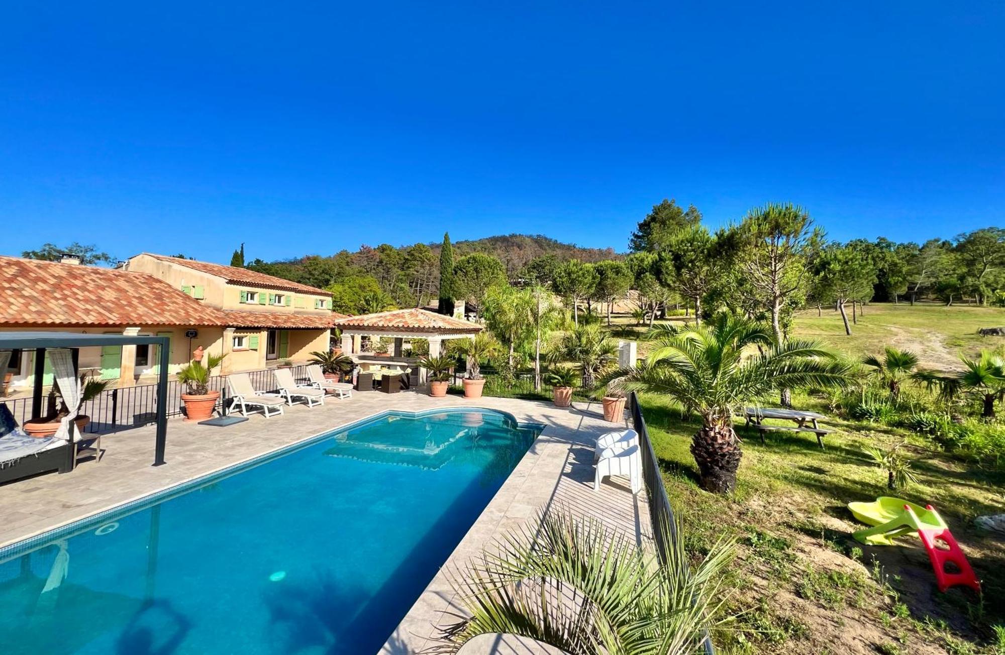 Villa La Source 83 - Room Close To St Tropez Cogolin Exterior photo